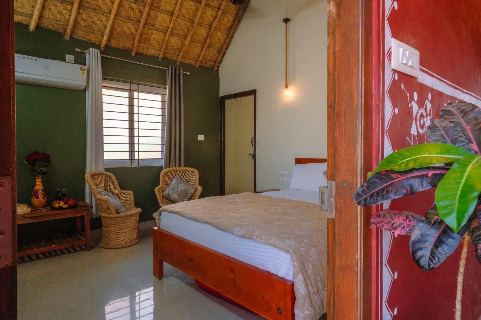 The Hideout Cottage And Restaurant Hampi Esterno foto