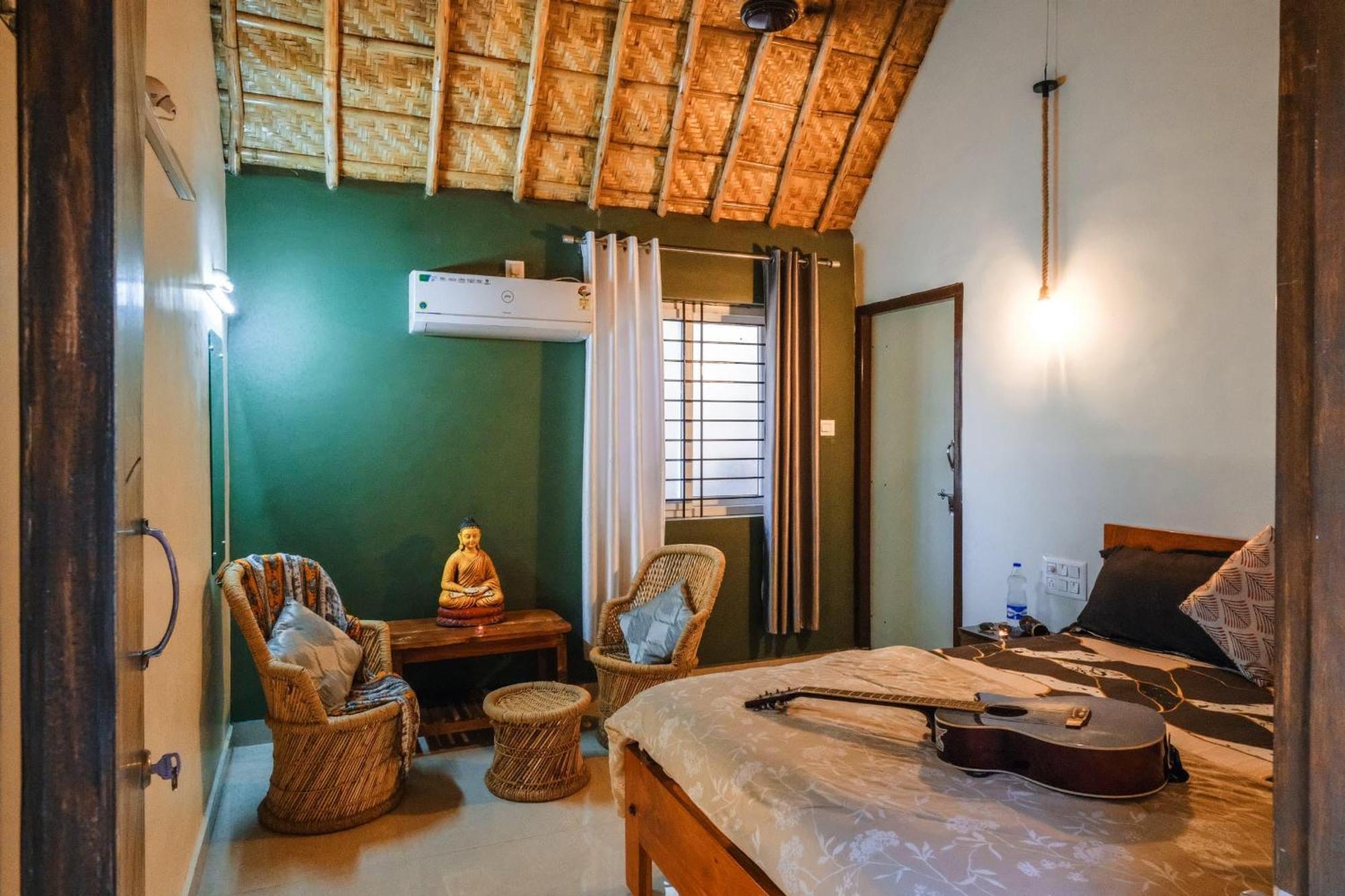 The Hideout Cottage And Restaurant Hampi Esterno foto
