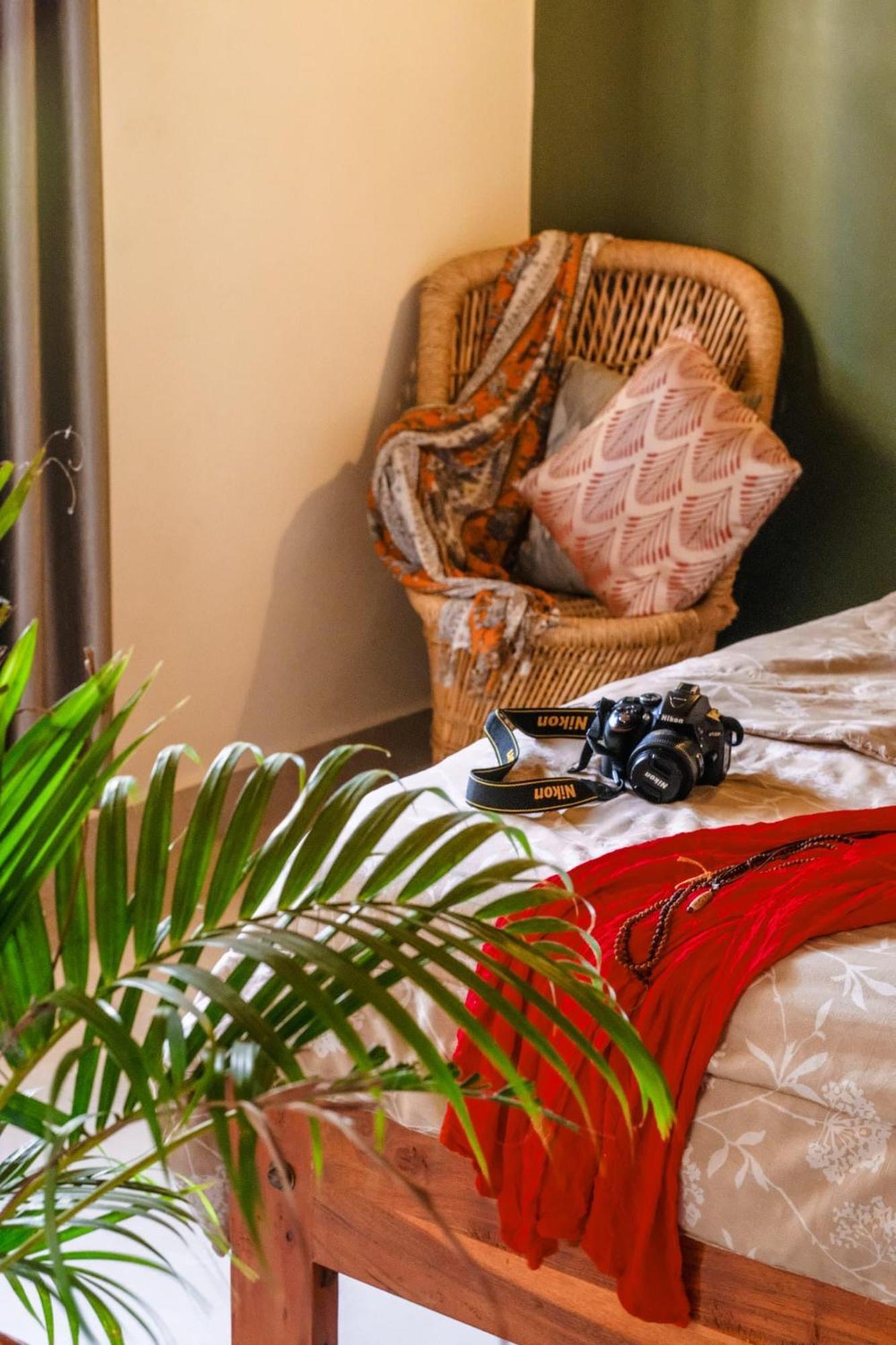 The Hideout Cottage And Restaurant Hampi Esterno foto