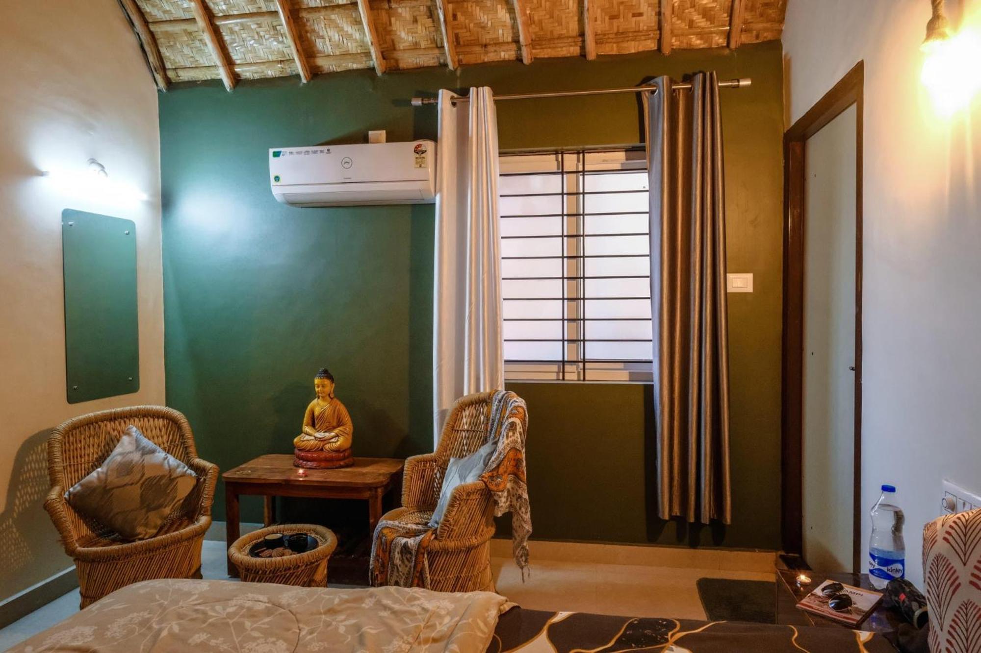 The Hideout Cottage And Restaurant Hampi Esterno foto
