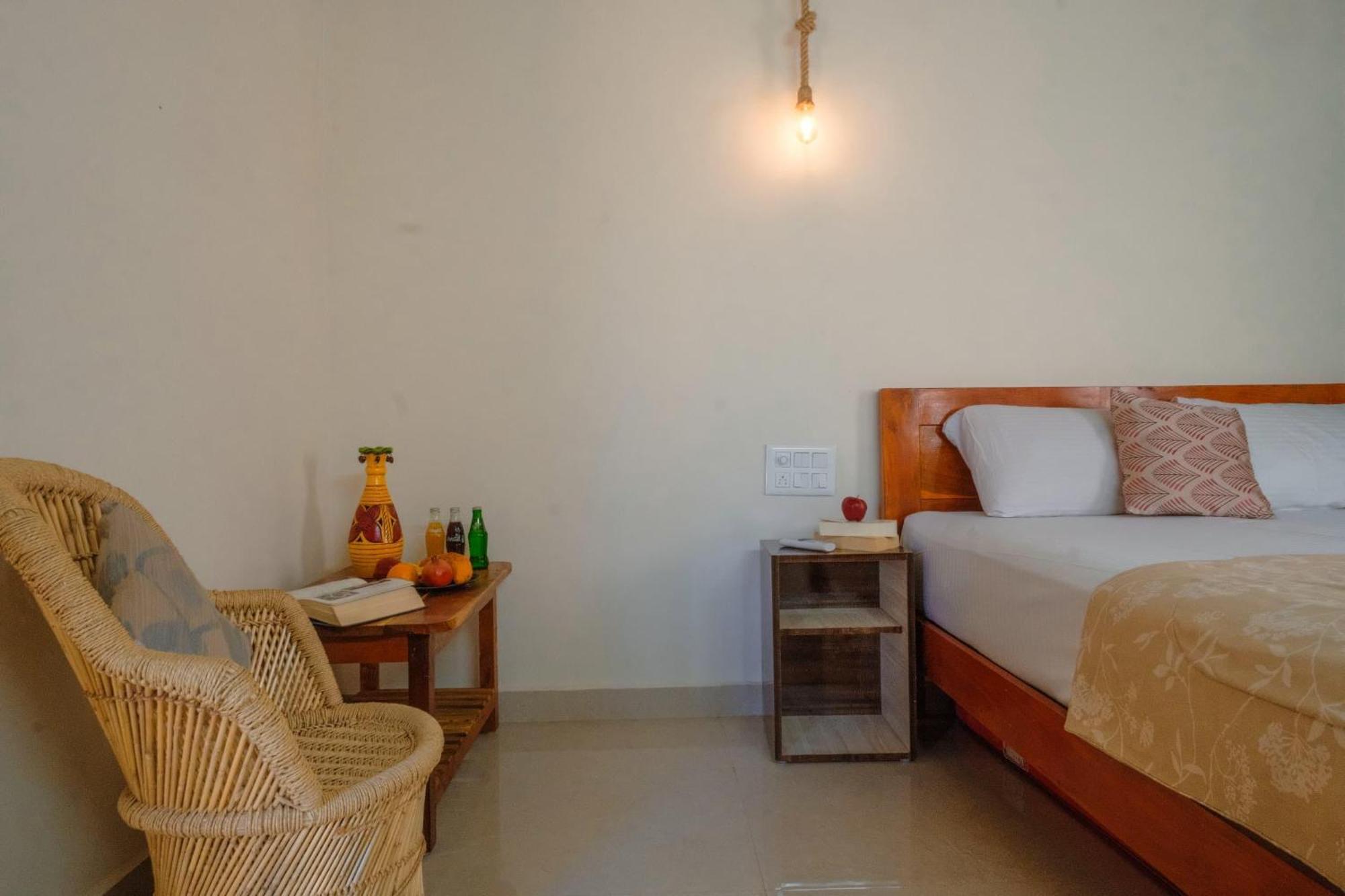 The Hideout Cottage And Restaurant Hampi Esterno foto